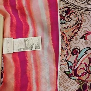 Reversible pink peach + white top. Chico's size 3 =16w